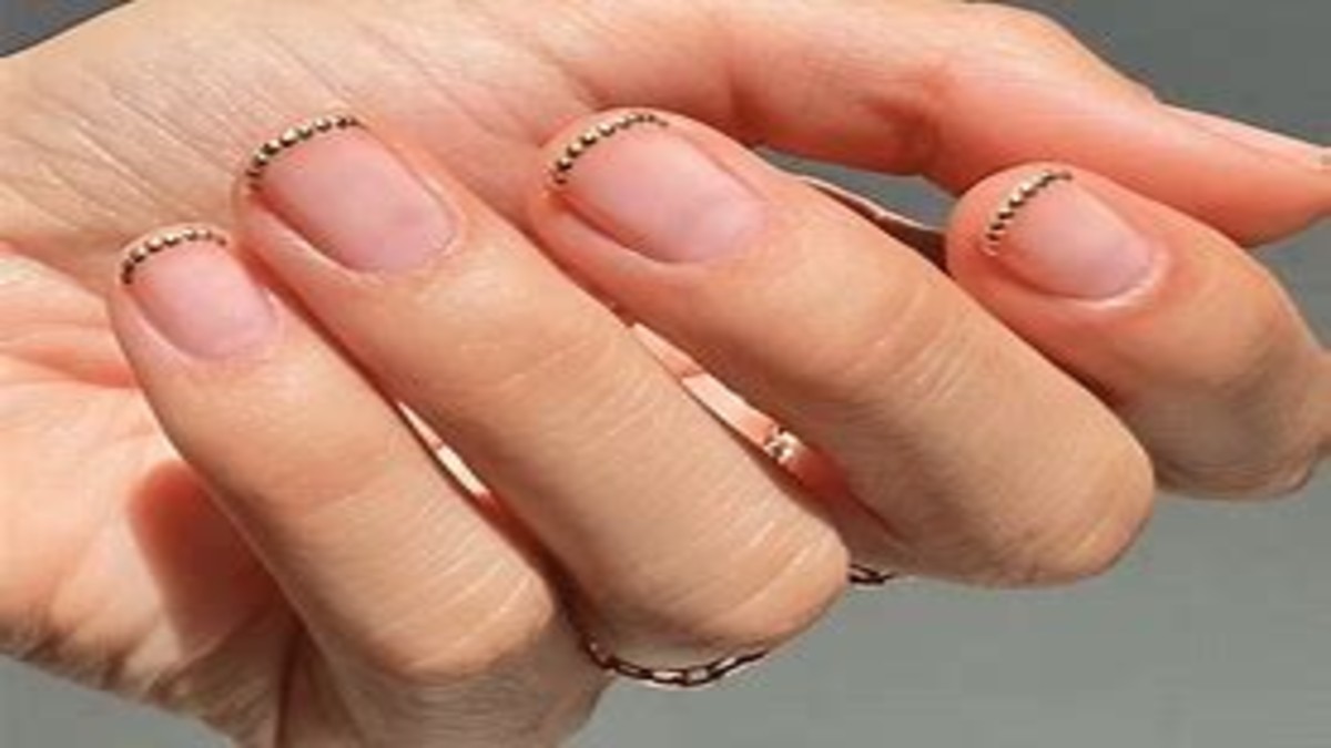 Nail designs for short nails