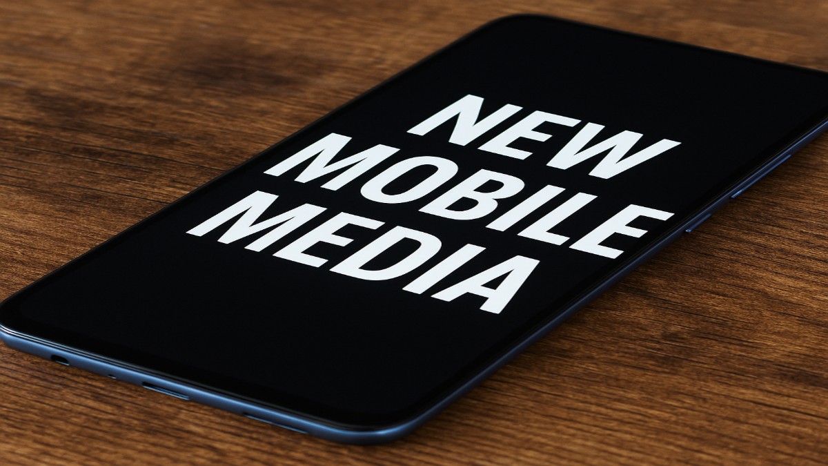 New Mobile Media